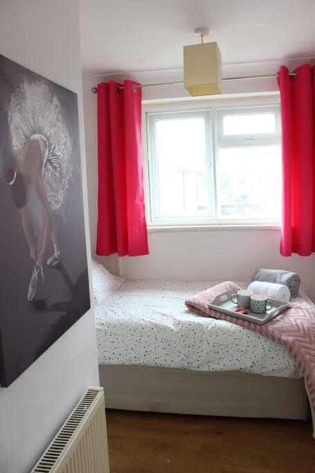 Private & Comfortable 2 Bedroom Home Away From Home Stanwell Luaran gambar